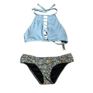Victoria's Secret & PINK bikini swimsuit set. Women's Size Small. Paisley. Beach